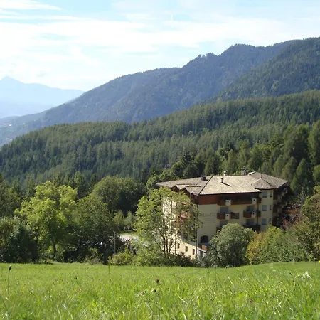 Waldheim Hotel Altrei