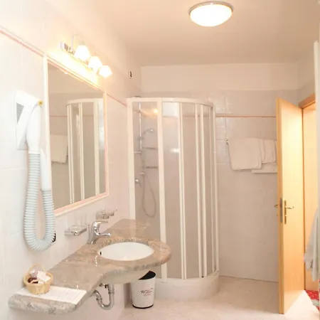 Hotel Waldheim Altrei